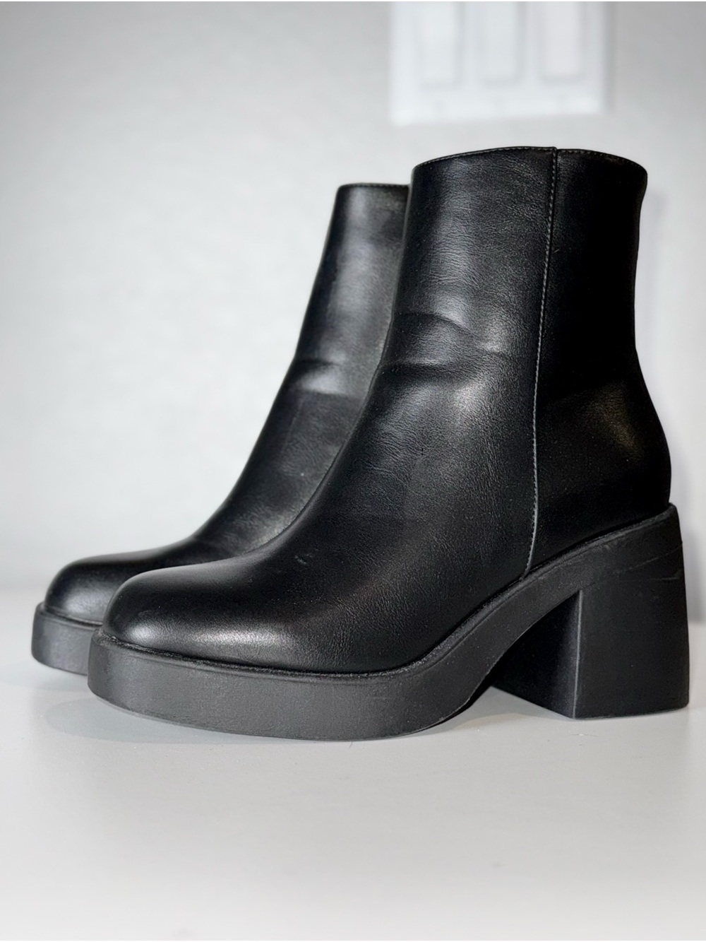 NWOT ASOS Audi Chunky Ankle Boots in Black PU, Size 7